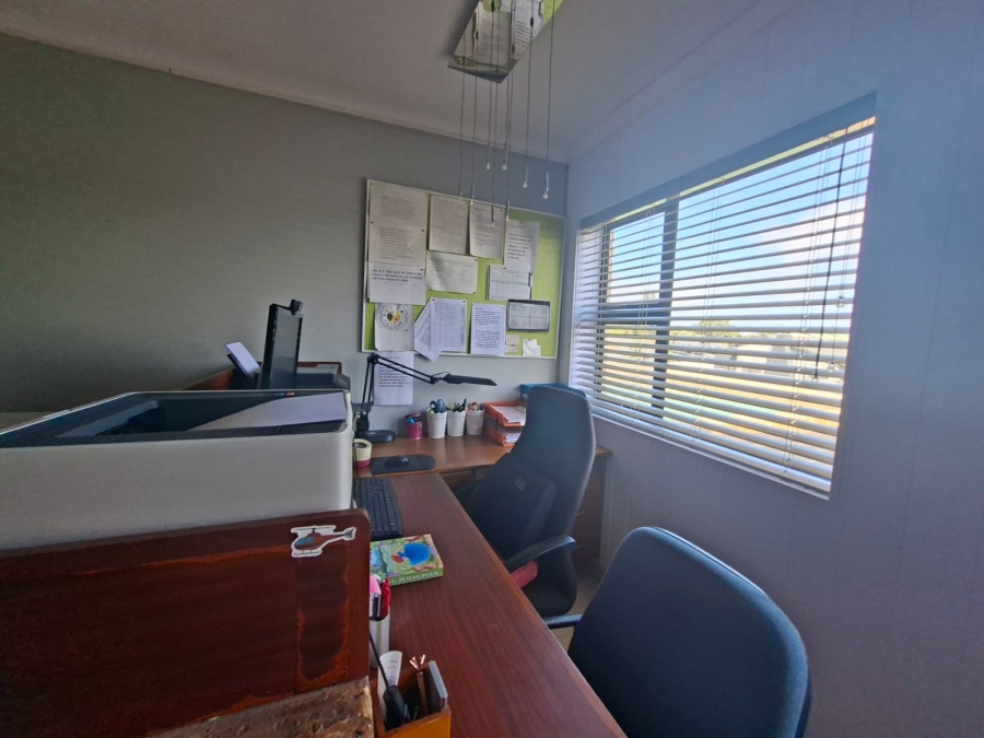 6 Bedroom Property for Sale in Da Nova Western Cape